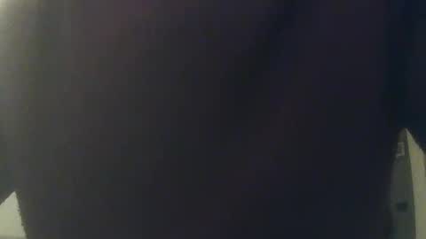 Snapshot of whiteduke81 chatting on December 9, 12:56 am Whiteduke online show from December 9, 12:56 am