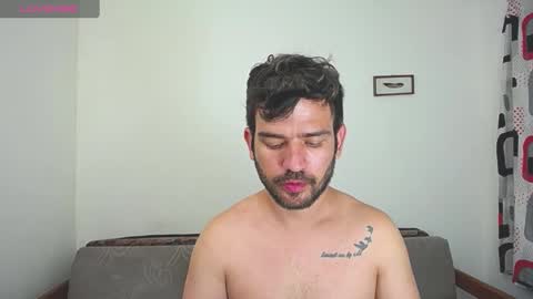 Dylan white online show from January 18, 11:33 pm