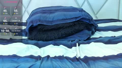 Dylan white online show from September 15, 7:03 pm