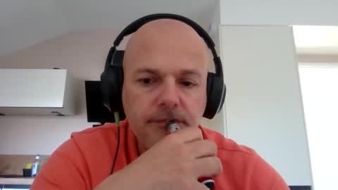 Snapshot of whiteeaglesrb chatting on May 1, 3:05 pm whiteeaglesrb online show from May 1, 3:05 pm