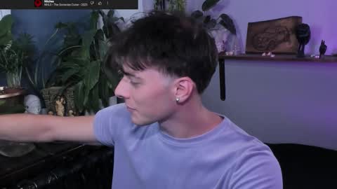 Gus online show from September 10, 7:36 pm