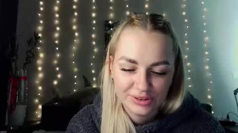 Snapshot of whitehex666 chatting on November 25, 2:28 pm whitehex666 online show from November 25, 2:28 pm