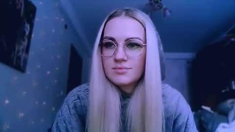 Snapshot of whitehex666 chatting on January 12, 12:43 pm whitehex666 online show from January 12, 12:43 pm