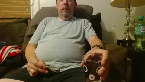 Snapshot of whitemi72975 chatting on September 17, 1:18 am Whitey online show from September 17, 1:18 am