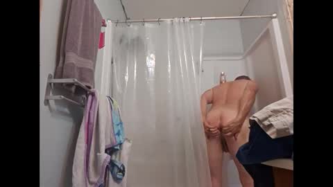 whiteoak19522 online show from May 17, 9:22 pm
