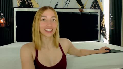 WhiteSun online show from November 25, 1:00 pm