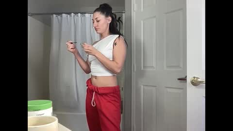 Snapshot of whitneyoc chatting on January 10, 7:32 pm iamwhitneyoc online show from January 10, 7:32 pm