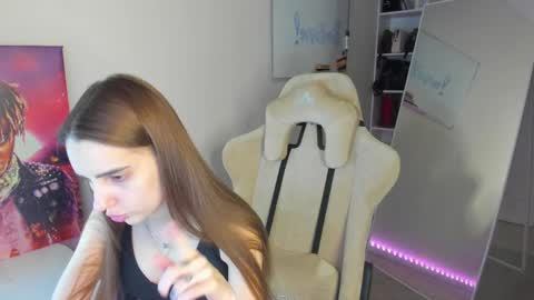 Snapshot of whole_eternity chatting on January 5, 1:15 pm Abby online show from January 5, 1:15 pm