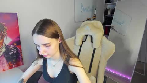 Snapshot of whole_eternity chatting on January 12, 2:41 pm Abby online show from January 12, 2:41 pm