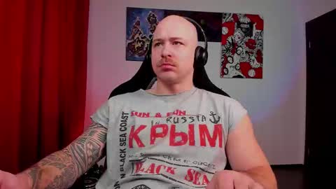 VI online show from February 9, 4:00 pm