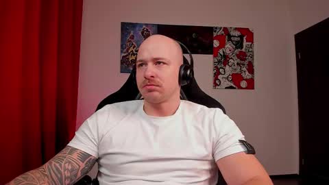 VI online show from February 11, 4:34 pm