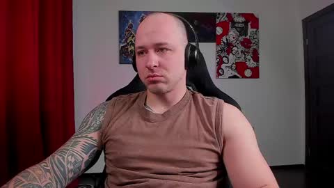 VI online show from April 15, 7:58 pm