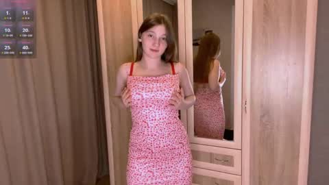 Molly online show from June 6, 6:23 pm