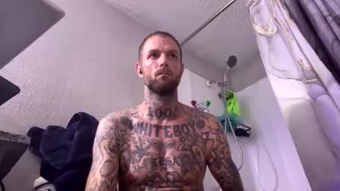 Snapshot of whyteboi8989 chatting on September 12, 2:11 am whyteboi8989 online show from September 12, 2:11 am