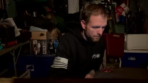 Snapshot of whyteboi8989 chatting on December 16, 11:59 am whyteboi8989 online show from December 16, 11:59 am