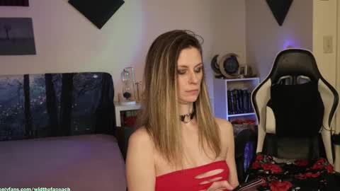 Gretchen  Jimmy online show from December 15, 12:26 am