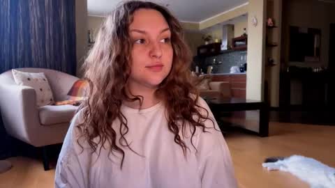 VI online show from October 24, 7:49 am