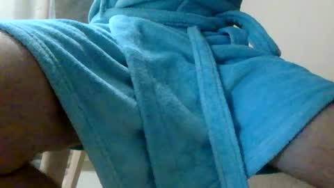 Snapshot of wifewatcher123 chatting on June 20, 5:21 am wifewatcher123 online show from June 20, 5:21 am