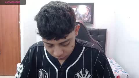 wiilliam online show from February 8, 12:39 pm