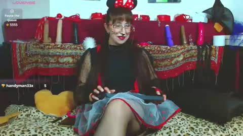 VICTORIA online show from October 31, 9:27 pm