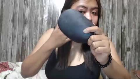 wild_ass_zessa online show from November 3, 12:24 am