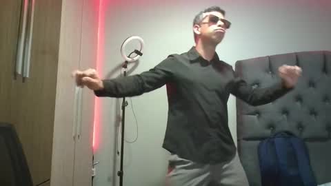 Snapshot of wild_bigcock36 chatting on February 24, 12:19 am WIL BIGCOCK online show from February 24, 12:19 am