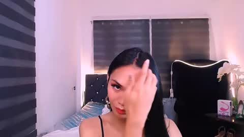 Snapshot of wild_lily30 chatting on February 5, 4:37 am wild lily30 online show from February 5, 4:37 am