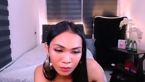 Snapshot of wild_lily30 chatting on February 7, 5:10 am wild lily30 online show from February 7, 5:10 am