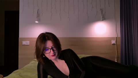 wild_peony online show from January 3, 9:57 pm