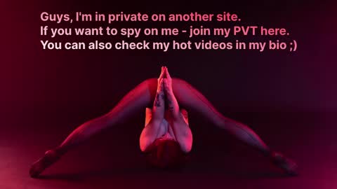 wild_peony online show from February 28, 10:28 pm