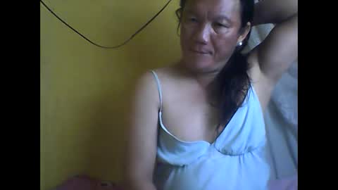 wild_sunflower11 online show from February 12, 7:42 pm