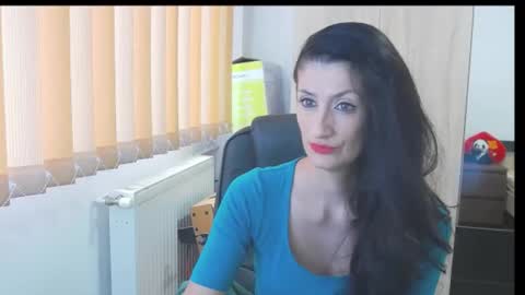 Bea online show from November 7, 7:08 am