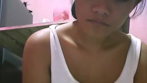 wildchilly_pearl19 online show from December 1, 11:36 pm