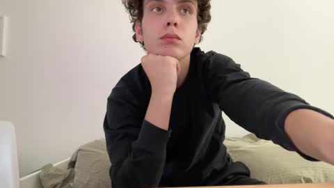 wilddesire18 online show from September 29, 2:00 pm