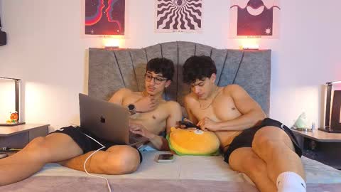 WildDesire online show from February 26, 3:16 am