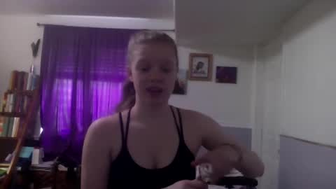 Snapshot of wildflowerofco chatting on January 25, 7:39 pm wildflowerofco online show from January 25, 7:39 pm