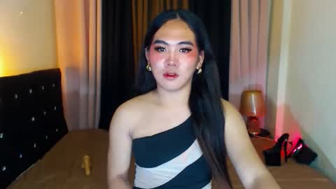 Lianelaiza online show from March 10, 6:35 pm