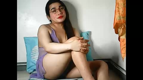 Snapshot of wildhotdick4ux chatting on February 26, 5:09 am Sweet online show from February 26, 5:09 am