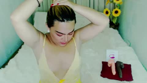 Snapshot of wildhotivana chatting on January 24, 10:08 pm ivana online show from January 24, 10:08 pm