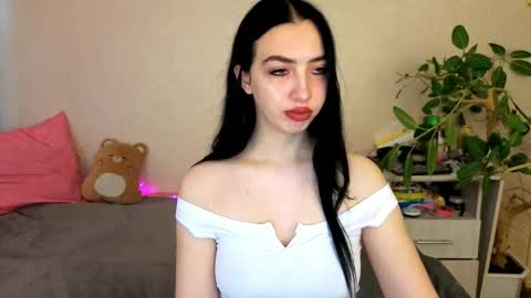 Alena online show from May 18, 5:24 am