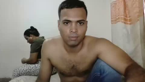 Snapshot of wildloverstv chatting on October 14, 9:59 pm wildloverstv online show from October 14, 9:59 pm