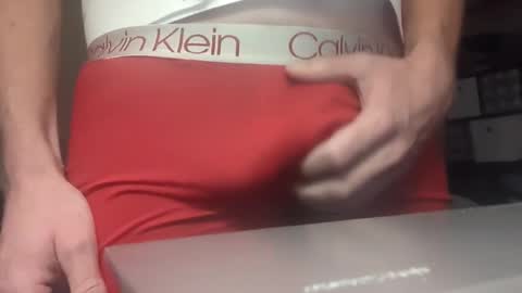 Snapshot of wildmanbobby chatting on February 24, 9:35 pm bobby banks online show from February 24, 9:35 pm