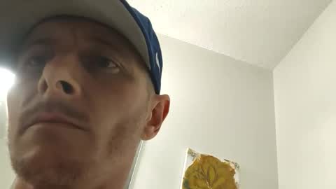 Snapshot of wildwood609 chatting on April 14, 8:31 am wildwood609 online show from April 14, 8:31 am