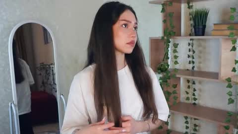 Snapshot of wilhelminawicklin chatting on February 23, 9:39 am Yuka online show from February 23, 9:39 am