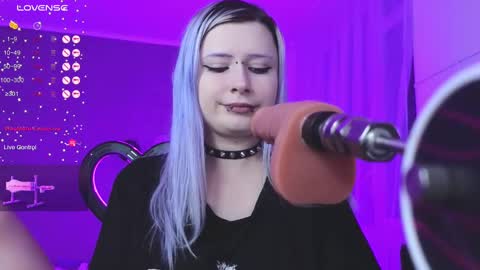 Snapshot of will_vand0m chatting on February 27, 9:36 pm Your virtual girlfriend online show from February 27, 9:36 pm