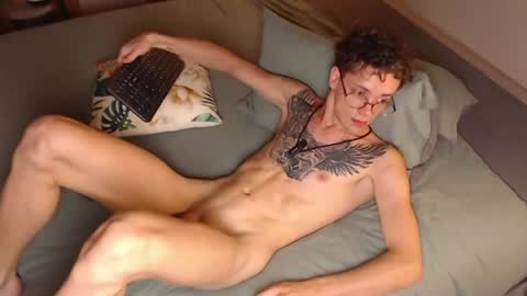 William online show from May 14, 1:07 pm