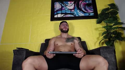 William Parra online show from February 7, 10:57 pm