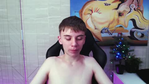 Snapshot of william_ross chatting on December 27, 3:31 am will online show from December 27, 3:31 am