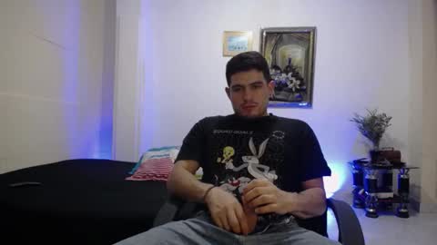 William Steel online show from January 5, 5:49 pm