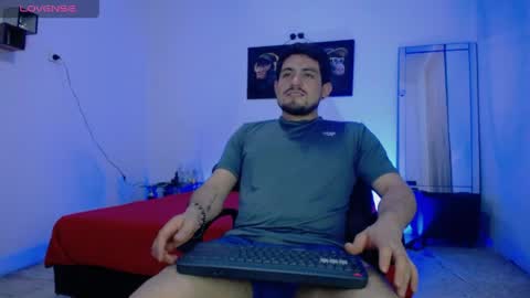 William Steel online show from May 25, 9:54 pm